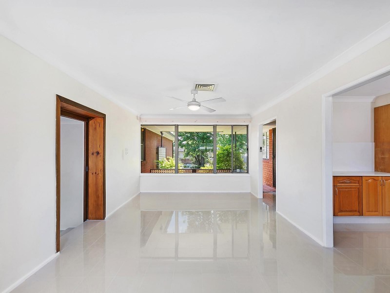 30 Phyllis Street, Minto NSW 2566