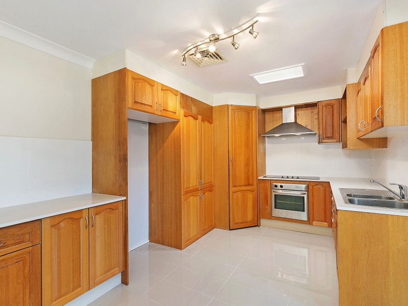 30 Phyllis Street, Minto NSW 2566