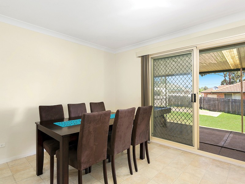 29 Downes Crescent, Currans Hill NSW 2567