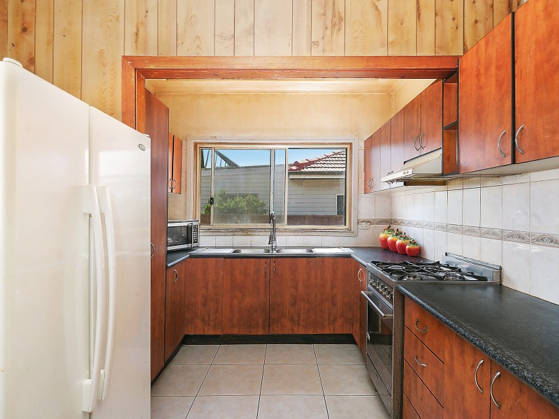 6 Danalam Street, Liverpool NSW 2170