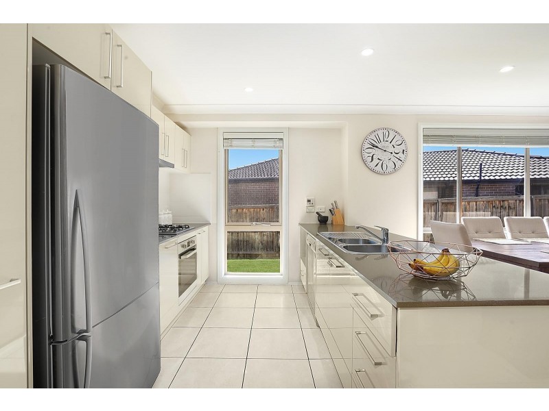 5 Hinton Street, Spring Farm NSW 2570