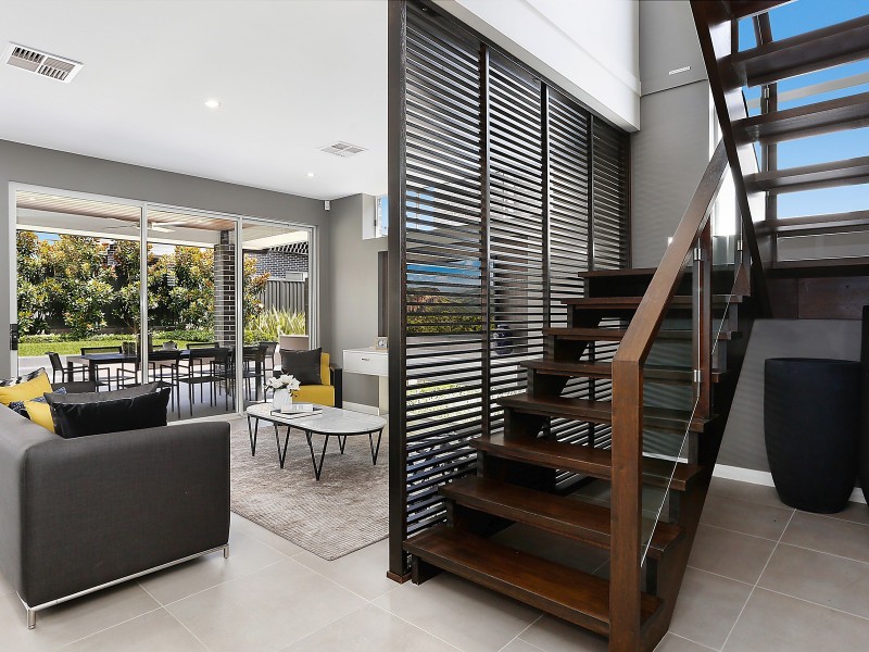 40 Village Circuit, Gregory Hills NSW 2557