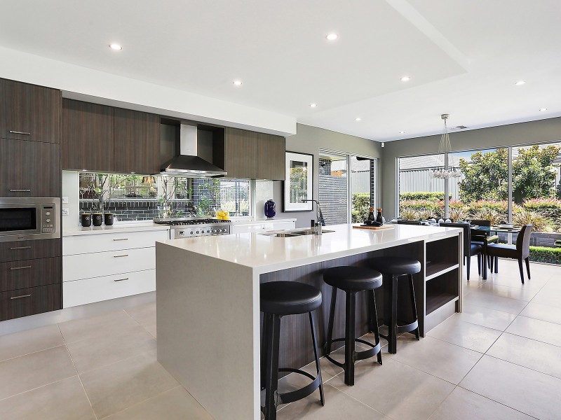 40 Village Circuit, Gregory Hills NSW 2557