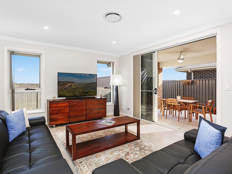 5 Hurst Street, Spring Farm NSW 2570