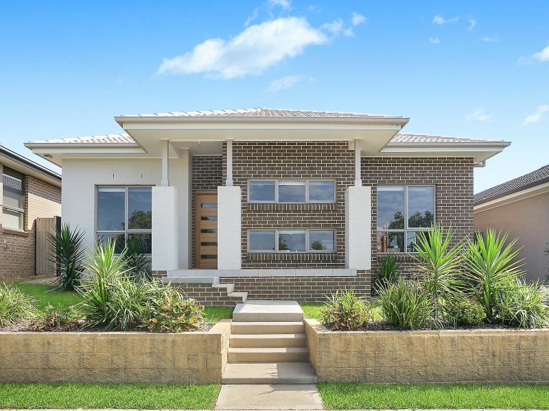 31 Ducros Street, Oran Park NSW 2570