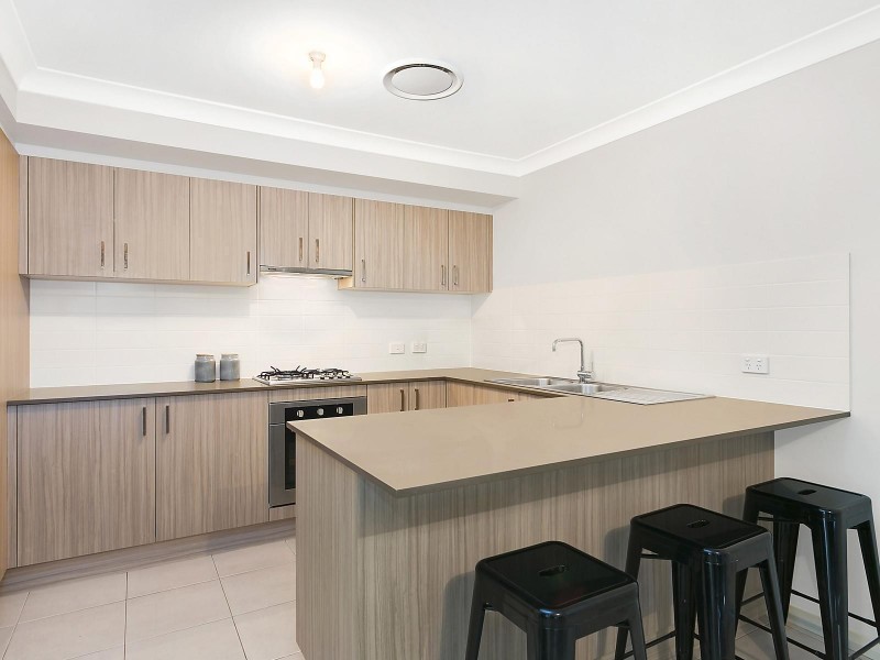 31 Ducros Street, Oran Park NSW 2570