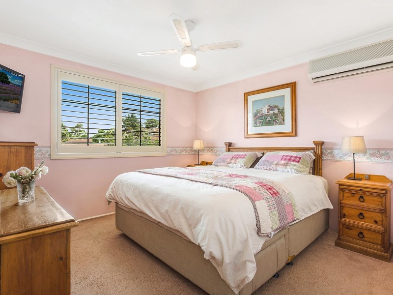 11 Dumfries Road, St Andrews NSW 2566