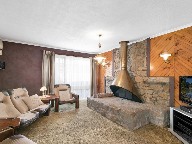 43 Throsby Way, Ambarvale NSW 2560