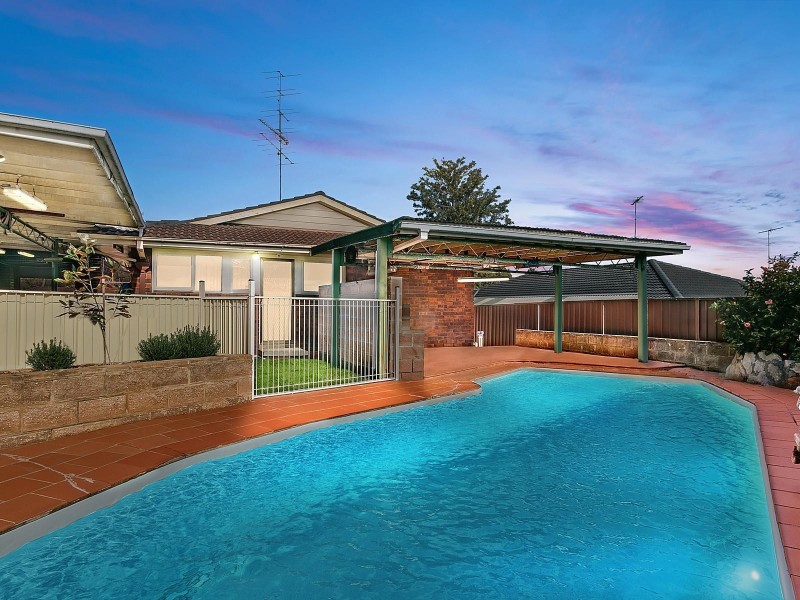 43 Throsby Way, Ambarvale NSW 2560
