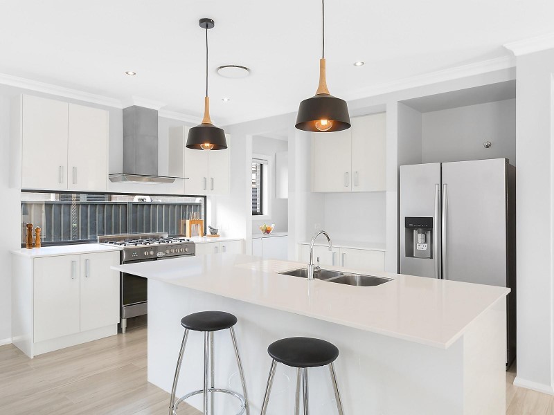 7 Canal Parade, Leppington NSW 2179