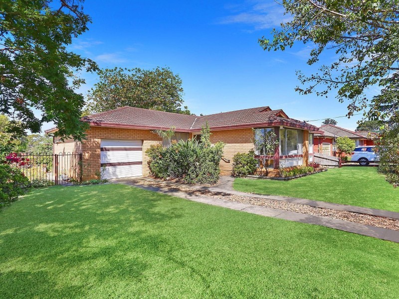 142 Waminda Avenue, Campbelltown NSW 2560