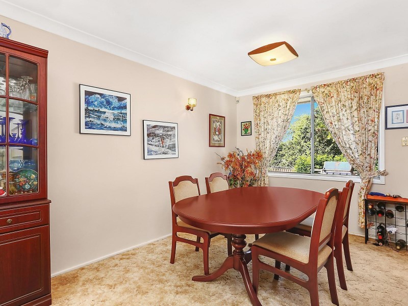 142 Waminda Avenue, Campbelltown NSW 2560