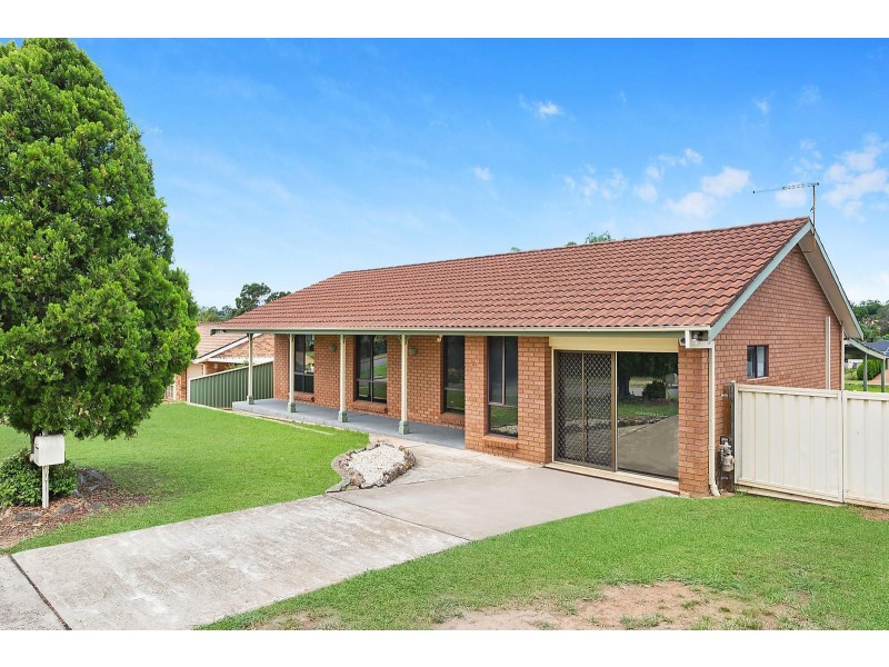 3 Jinkins Place, Ambarvale NSW 2560