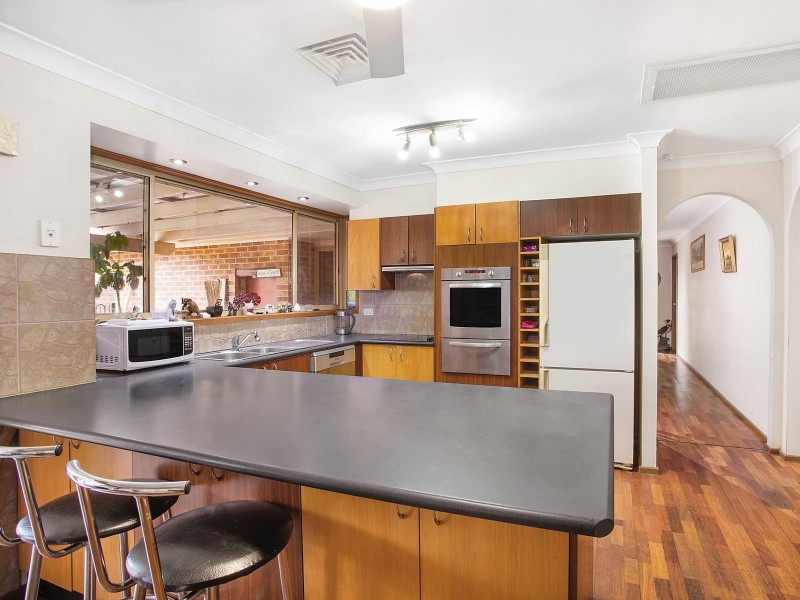20 Warragamba Crescent, Leumeah NSW 2560