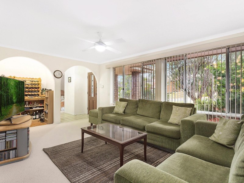 1 Startop Place, Ambarvale NSW 2560