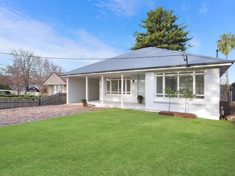 54 Menangle Road, Camden NSW 2570