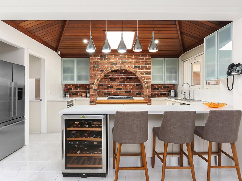 15 Carbine Close, Casula NSW 2170