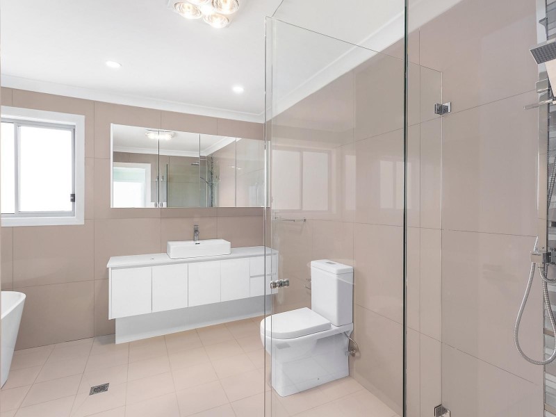 111 Skaife Street, Oran Park NSW 2570