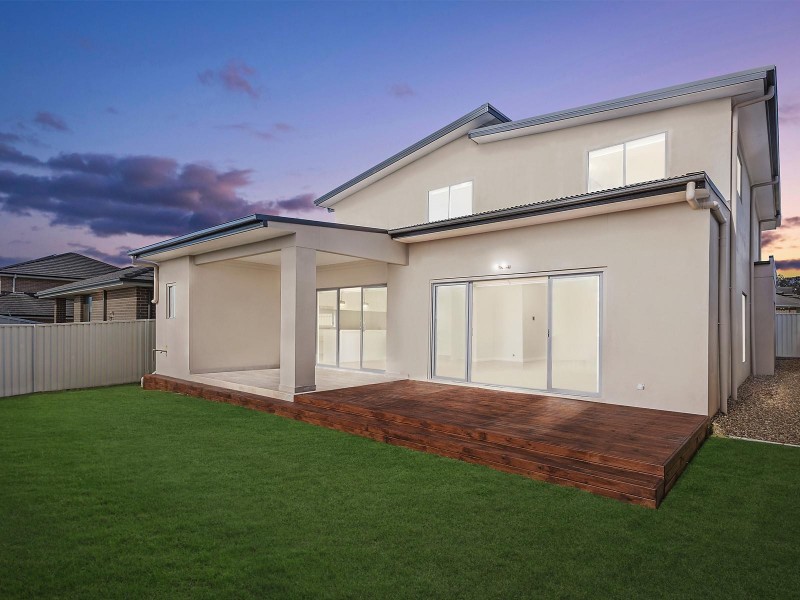 111 Skaife Street, Oran Park NSW 2570