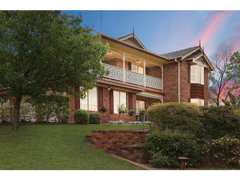 1 Hythe Place, Glen Alpine NSW 2560
