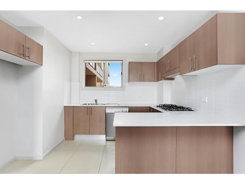 29/3 Warby Street, Campbelltown NSW 2560