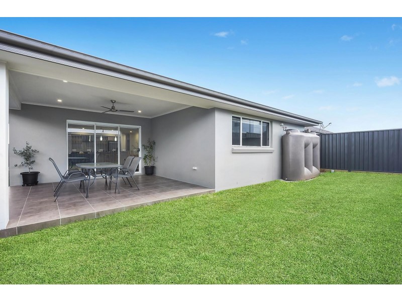 6 Arena Street, Spring Farm NSW 2570