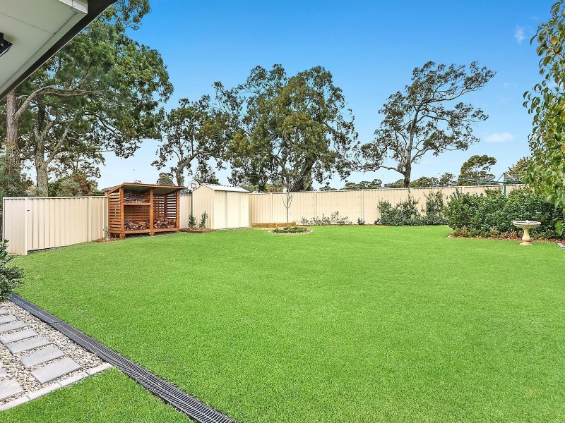 10 Frank Brooking Close, Camden South NSW 2570
