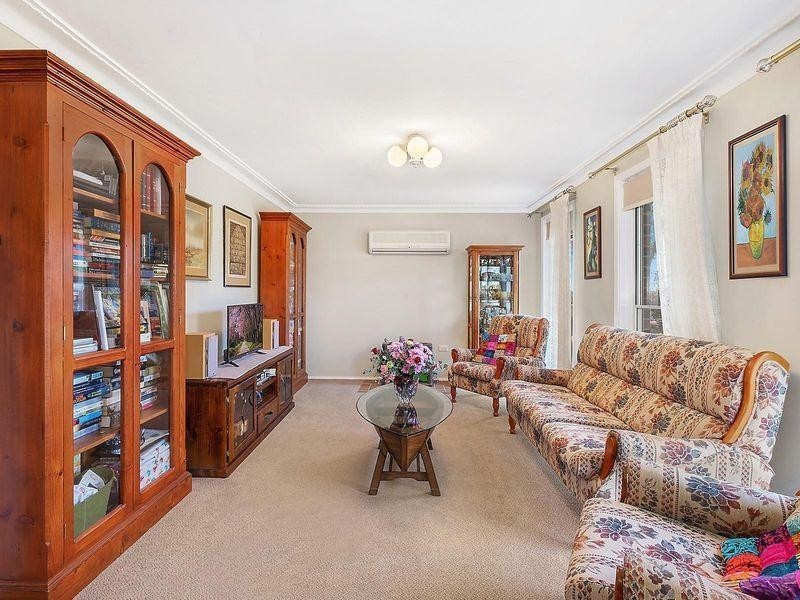 47 Manooka Crescent, Bradbury NSW 2560