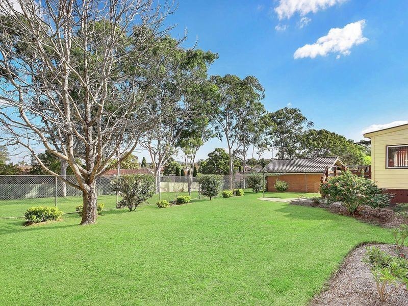 47 Manooka Crescent, Bradbury NSW 2560
