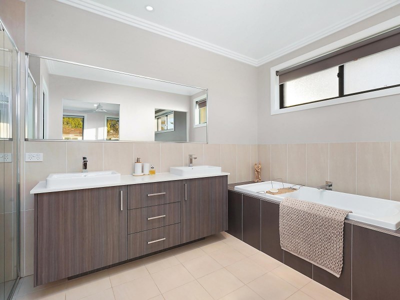 46 Crookston Drive, Camden South NSW 2570