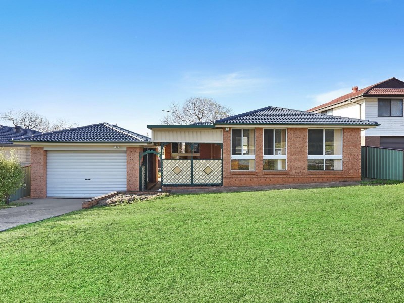61 Demetrius Road, Rosemeadow NSW 2560