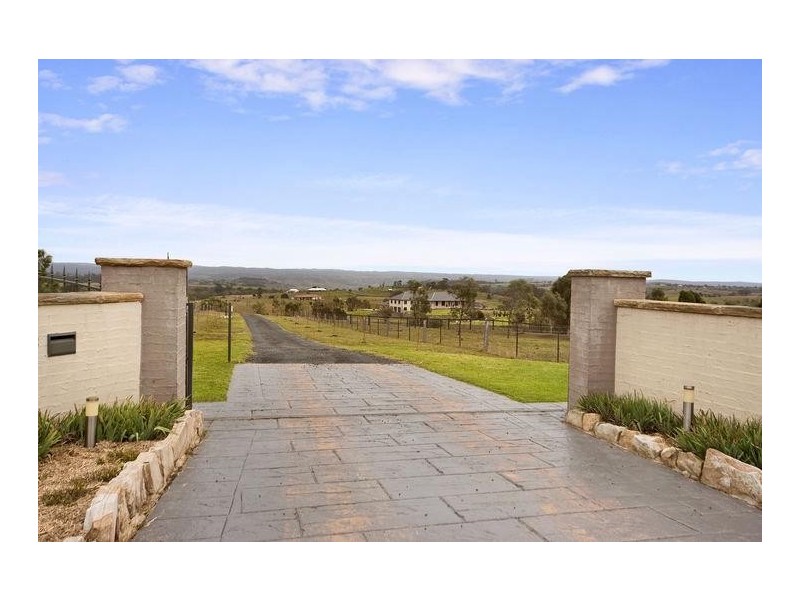 244  Donald’s Range Road, Razorback NSW 2571