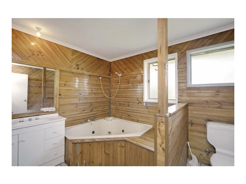 23 Fitzroy Crescent, Leumeah NSW 2560