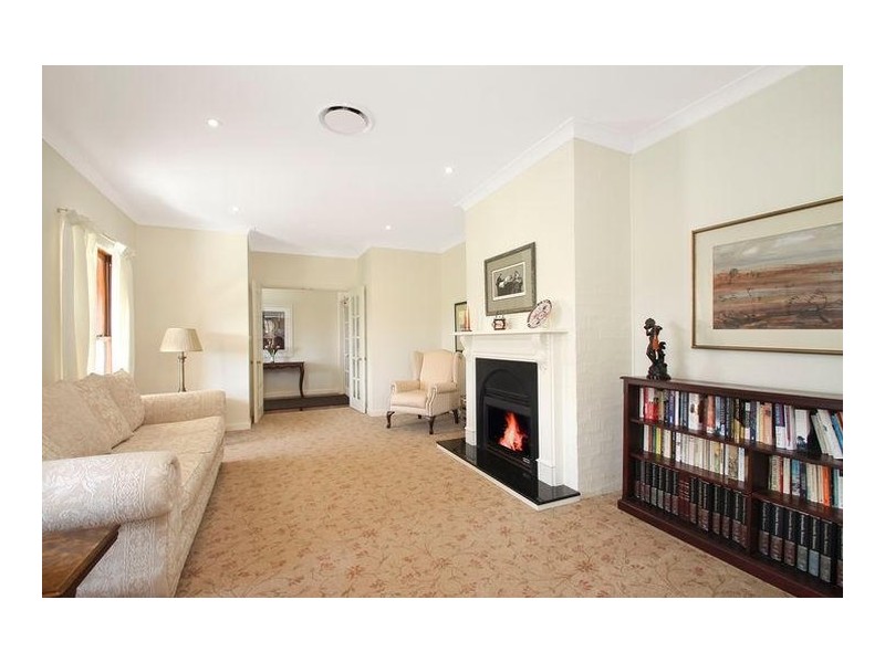 825  Mount Hercules Road, Razorback NSW 2571