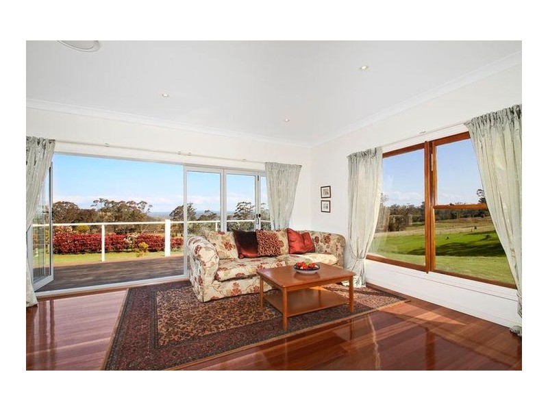 825  Mount Hercules Road, Razorback NSW 2571