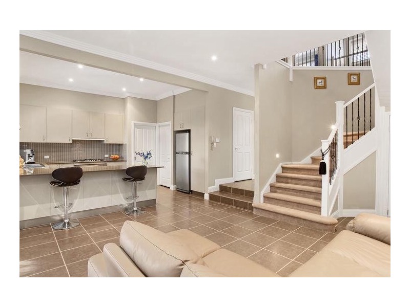 14 Hindmarsh Avenue, Camden Park NSW 2570