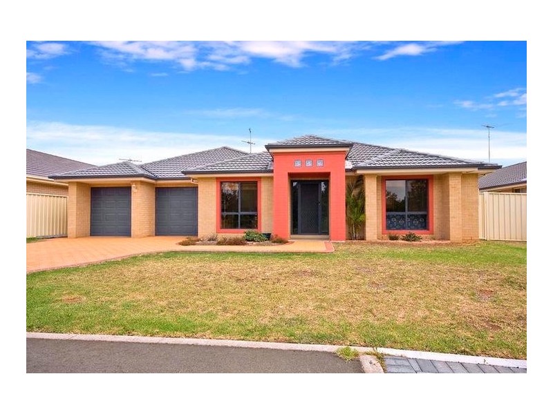 104 Fairwater Drive, Harrington Park NSW 2567