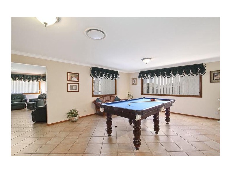 8 Hindmarsh Avenue, Camden Park NSW 2570