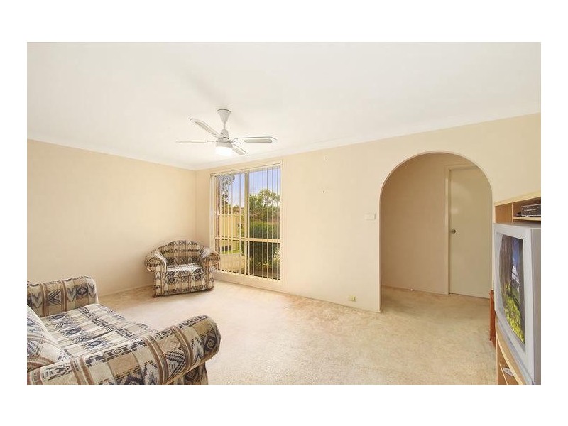 13 Nymboida Avenue, Hoxton Park NSW 2171