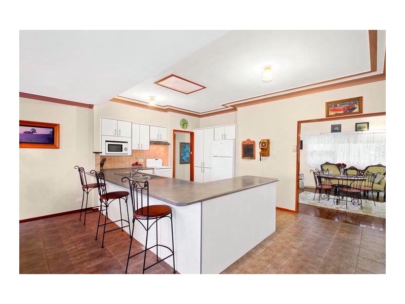 70 Merlin Street, The Oaks NSW 2570