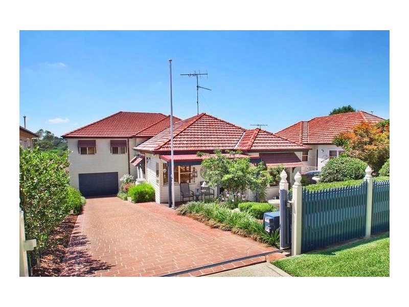 4 William Avenue, Camden NSW 2570