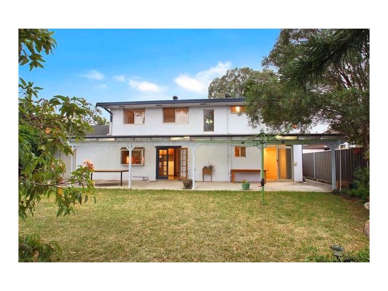9 Nuwarra Road, Chipping Norton NSW 2170