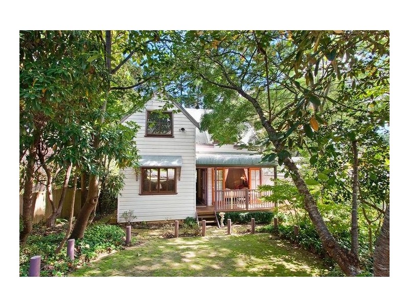 13 Albert Street, Leura NSW 2780