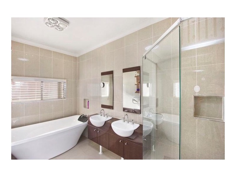 3 Parkes Street, Wentworth Falls NSW 2782