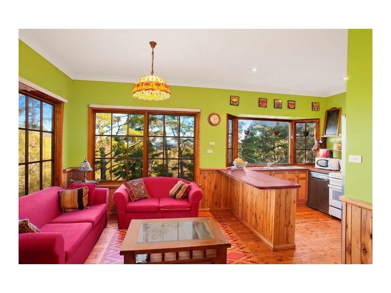 69 Railway Parade, Leura NSW 2780