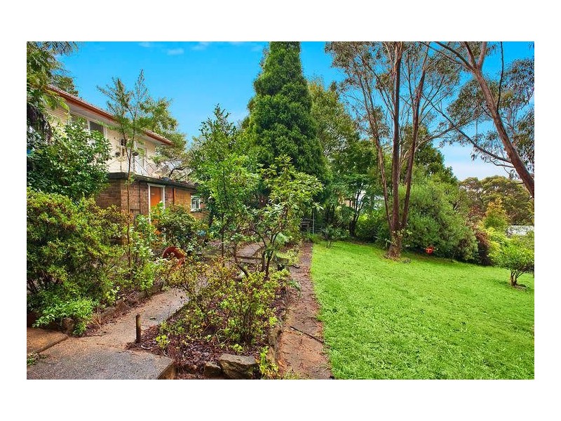 316 Blaxland Road, Wentworth Falls NSW 2782