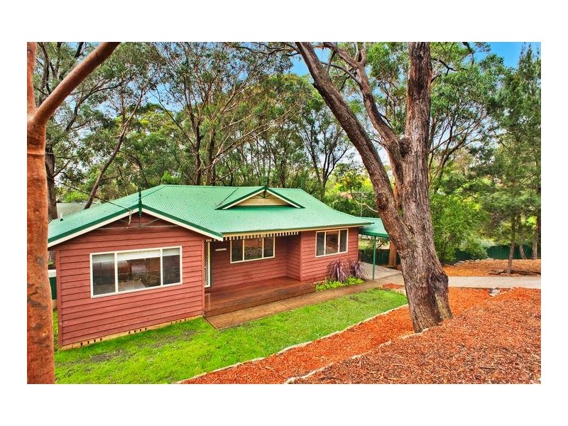 4 Claines Crescent, Wentworth Falls NSW 2782