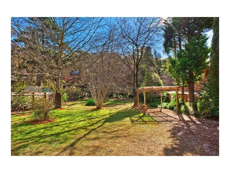 38 Scott Avenue, Leura NSW 2780