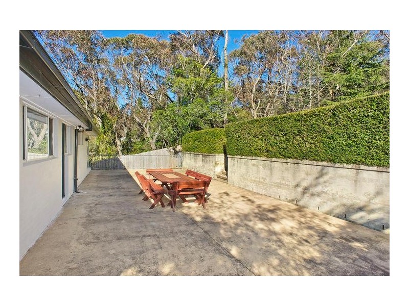 23 Jamieson Street, Wentworth Falls NSW 2782