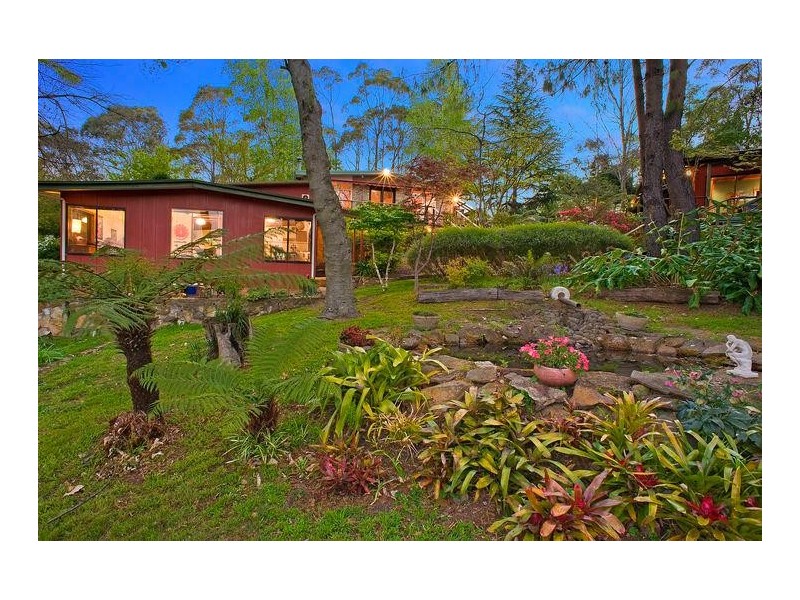 52 Albert Road, Bullaburra NSW 2784